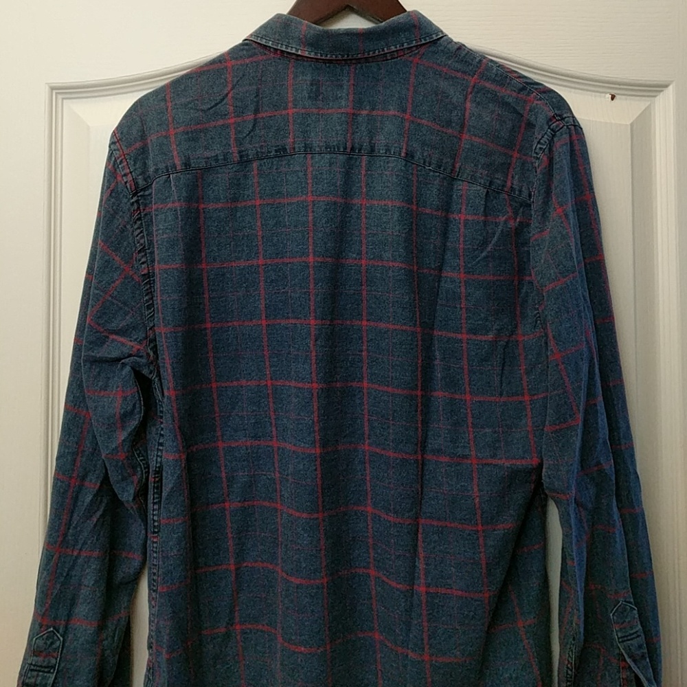 Faherty button down - Picture 4 of 4